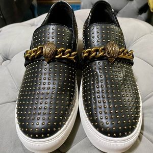 Kurt Geiger London Laney Chelsea Chain Studded Detail Slip-On Sneakers